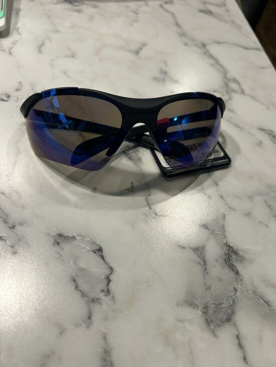 Foster Grant Accessories - Foster Grant Beauty Lab Max Block 100% UVA-UVB Protection Sunglasses